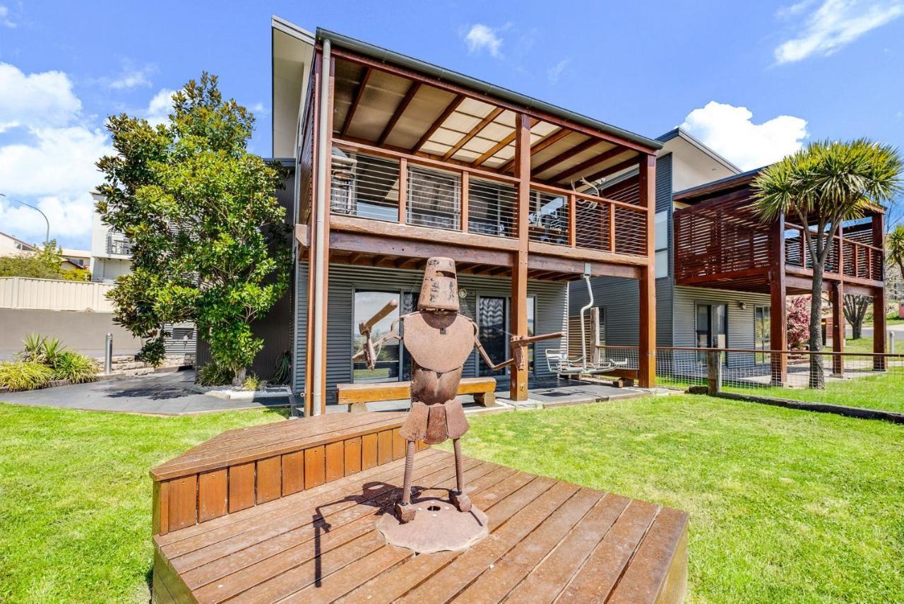Ned Kelly'S Retreat - Stunning 3Br Townhouse L Lake Views L Wifi L Bbq ジンダバイン エクステリア 写真